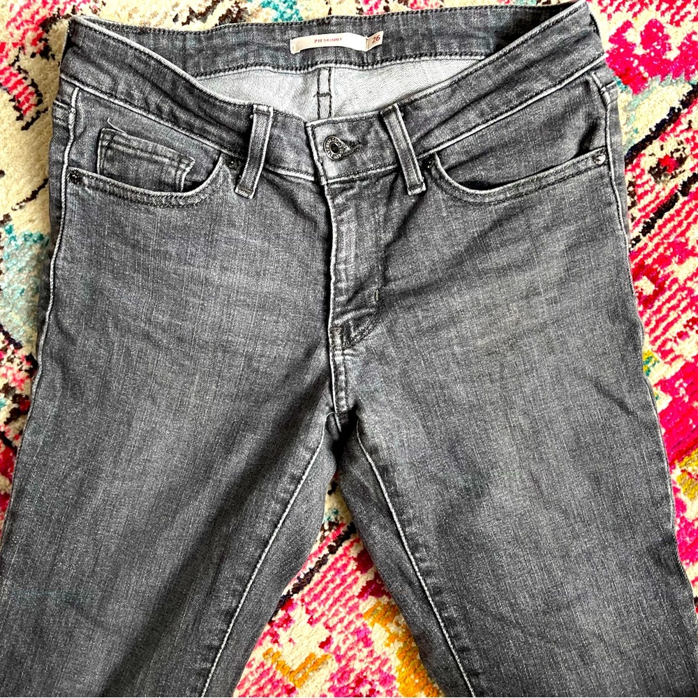 Levi’s 711 Skinny Jean
